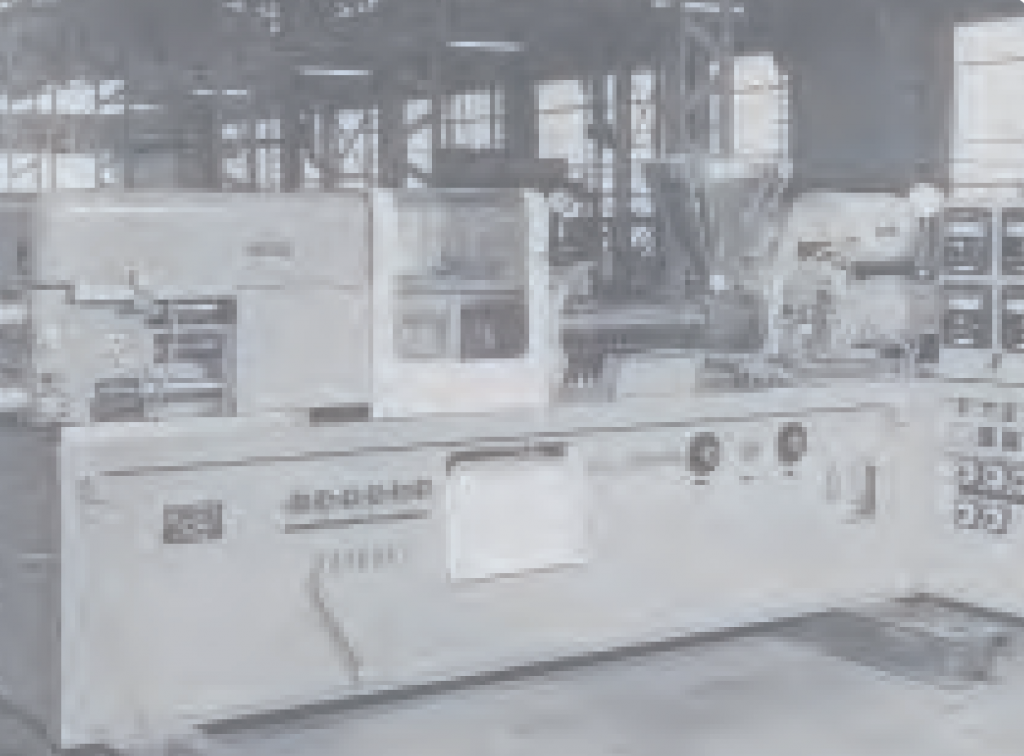 JSW first injection molding machine